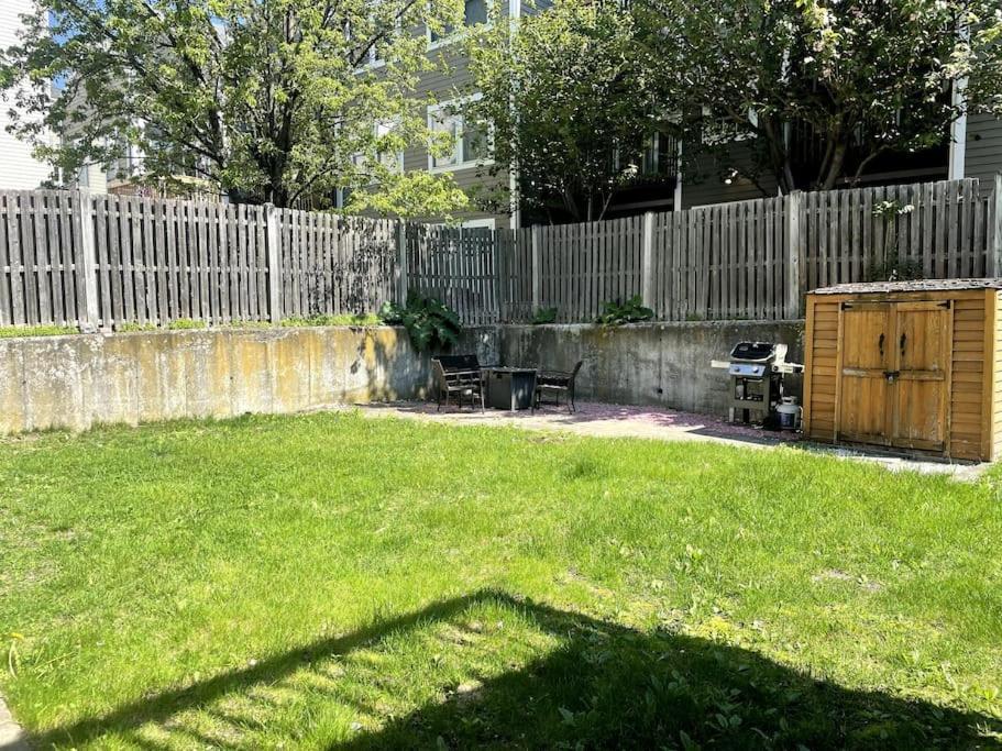 Lovely Two Bedroom Condo In South Boston Eksteriør billede